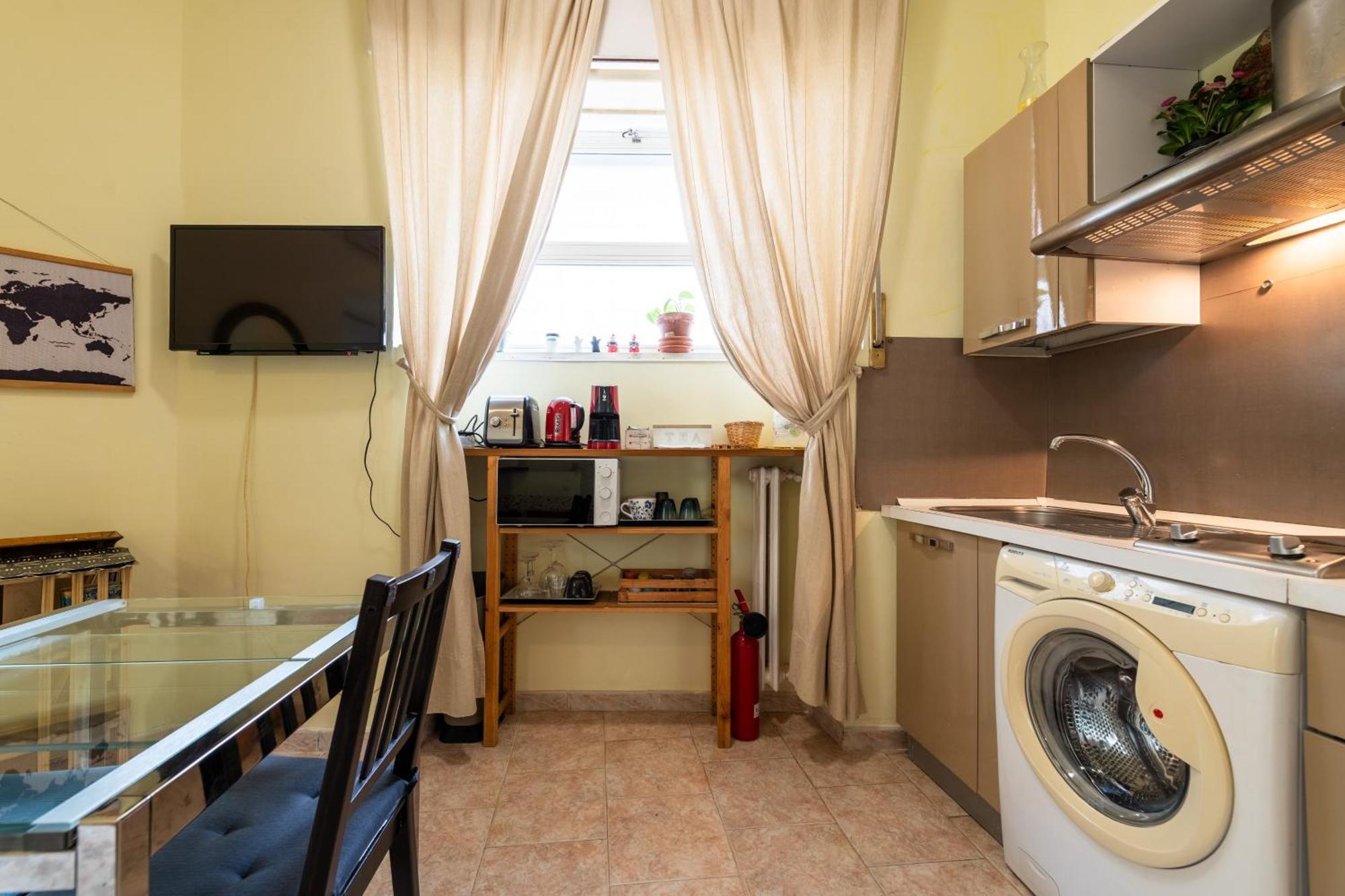 Cipro Tiny House Apartment Рим Екстериор снимка